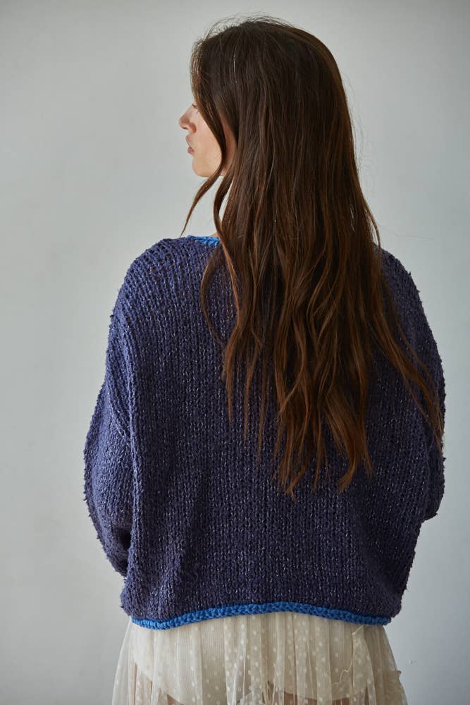 Knit Sweater Pullover Top With Contrast Hems Detail