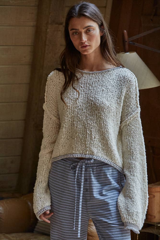 Knit Sweater Pullover Top With Contrast Hems Detail