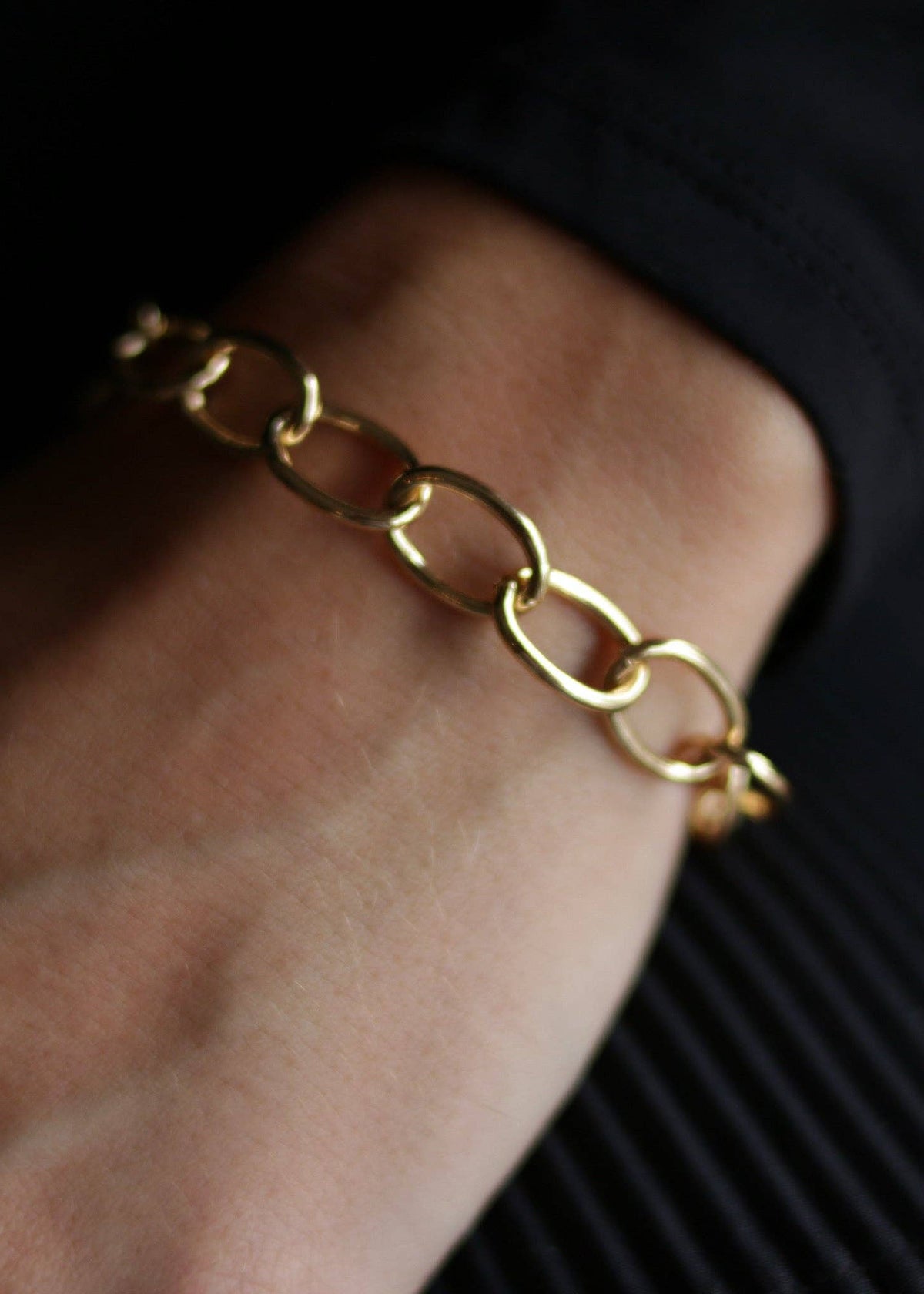 InspireDesigns - Unbreakable Bracelet
