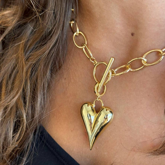 Socialite Heart Necklace
