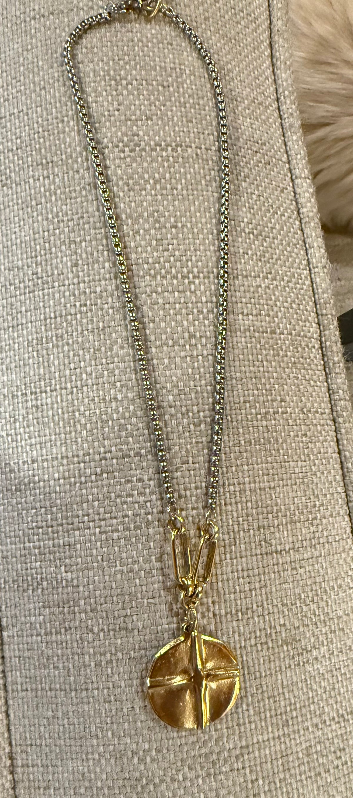 Cross/Heart gold and silver chain